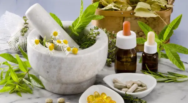 Homeopatia w Polsce: Fakty, które mogą Cię zaskoczyć i pomóc
