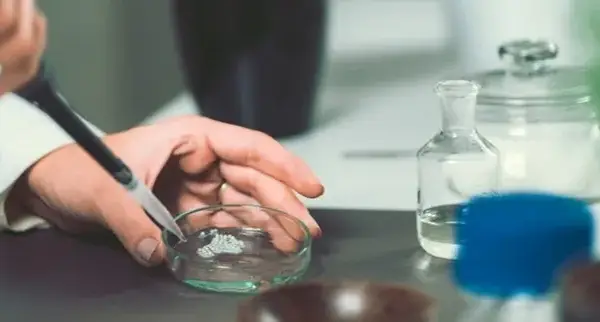 Homeopatia klasyczna: Jak skutecznie leczyć naturalnie i bezpiecznie