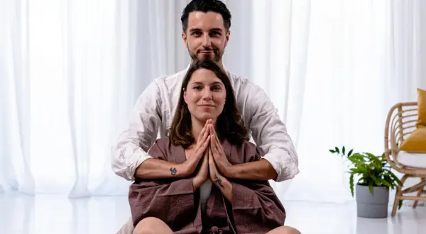 Tantra joga co to jest - zrozumienie, praktyki i korzyści tej metody